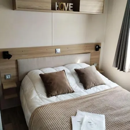 Holiday home Mobil-home Ja 51 A - La Carabasse - Siblu Avec Piscine *