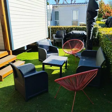 Holiday home Mobil-home Ja 51 A - La Carabasse - Siblu Avec Piscine *